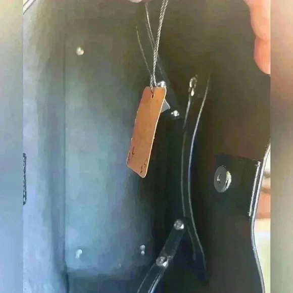 MCM Sarah Leather and Visetos Canvas Hobo/Crossbody - EUC - Picture 15 of 16